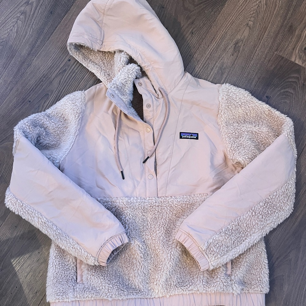 Patagonia fleece jacket
